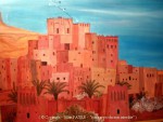 REG AUX MAISONS Acrylique sur Toile : 100 x 65 Dans la poussière soulevée par le vent brûlant de cette fin d'été, le village se dresse avec fierté sur cette colline aux couleurs resplendissantes. Cet endroit du sud marocain est un phare au milieu du reg, un port pour aventuriers égarés. C'est certain j'y retournerai.